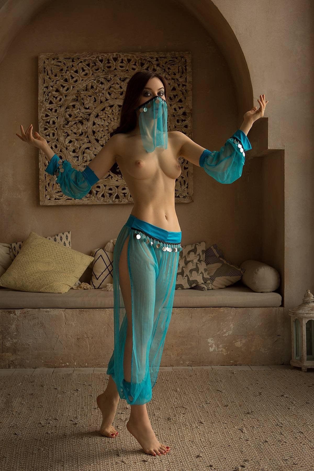 Nude Belly Dancers photo pic photo