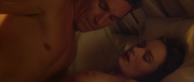 Mary McCormak Erotic scenes