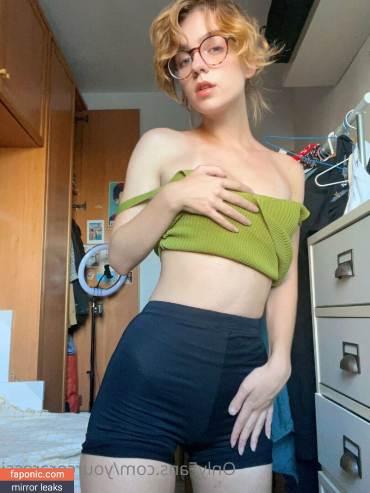 Porn actress Brett rossi ass