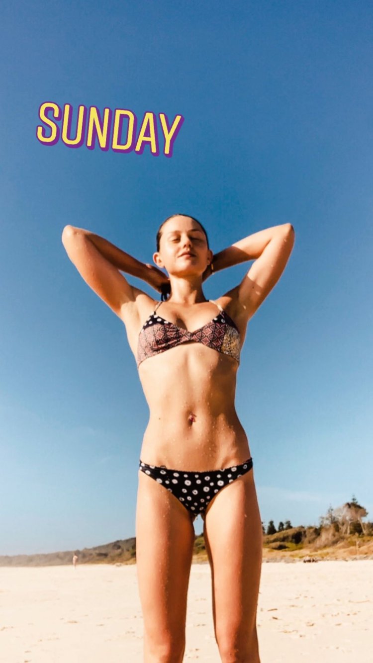 Isabelle Kornish in bikini