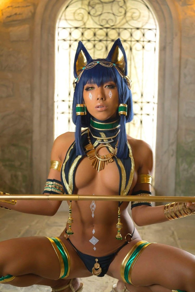 750px x 1125px - Cleopatra cosplay - 74 photo