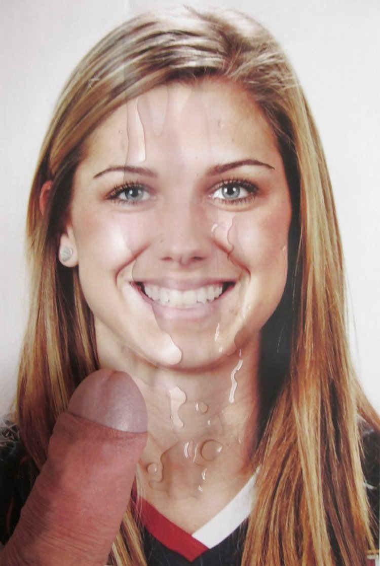 Open mouth of the girl Cum Tribute