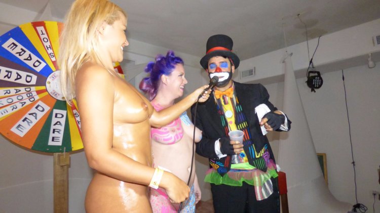 Jenny Scordamaglia Nude in Key West Fantasy Party Pics